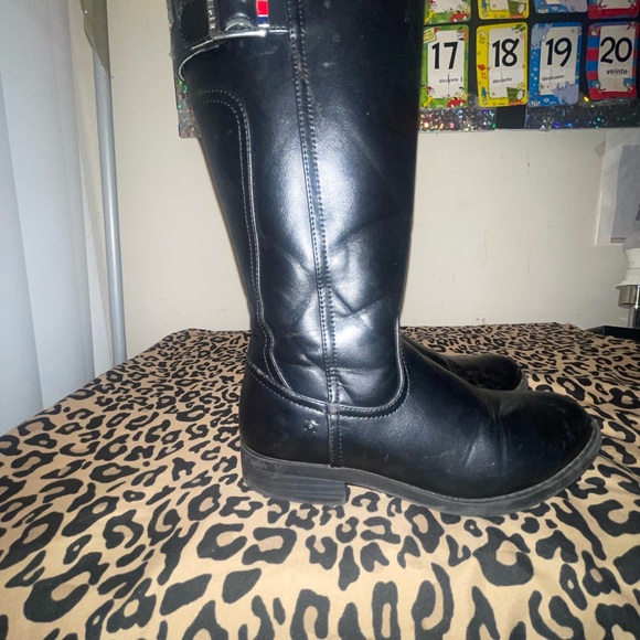 Tommy Hilfiger Riding Boots - Picture 2 of 4